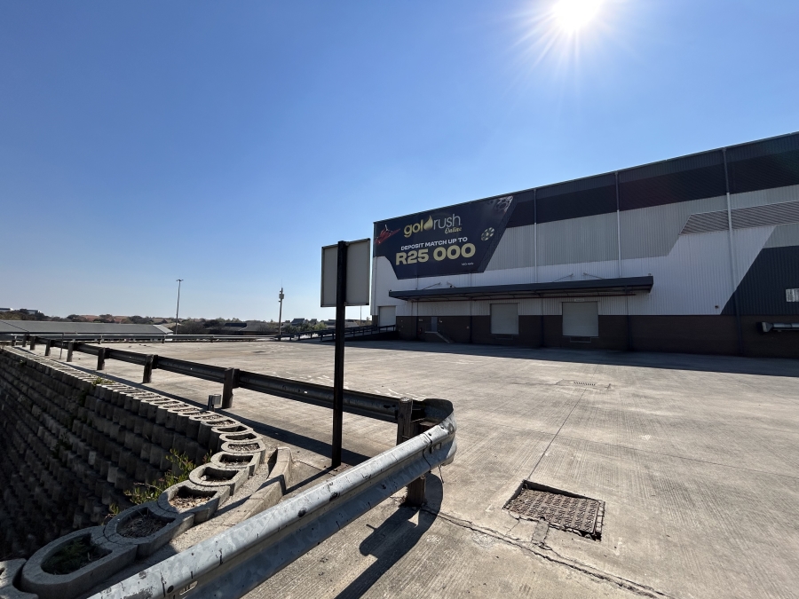 To Let Commercial Property for Rent in Halfway House Gauteng