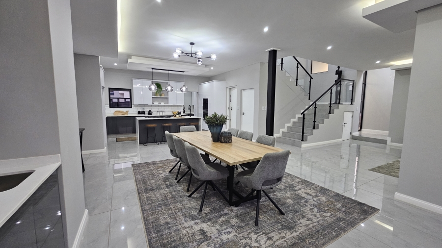 4 Bedroom Property for Sale in Fountainbrook Estate Gauteng