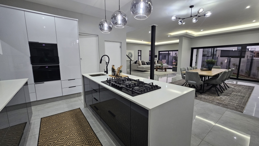 4 Bedroom Property for Sale in Fountainbrook Estate Gauteng