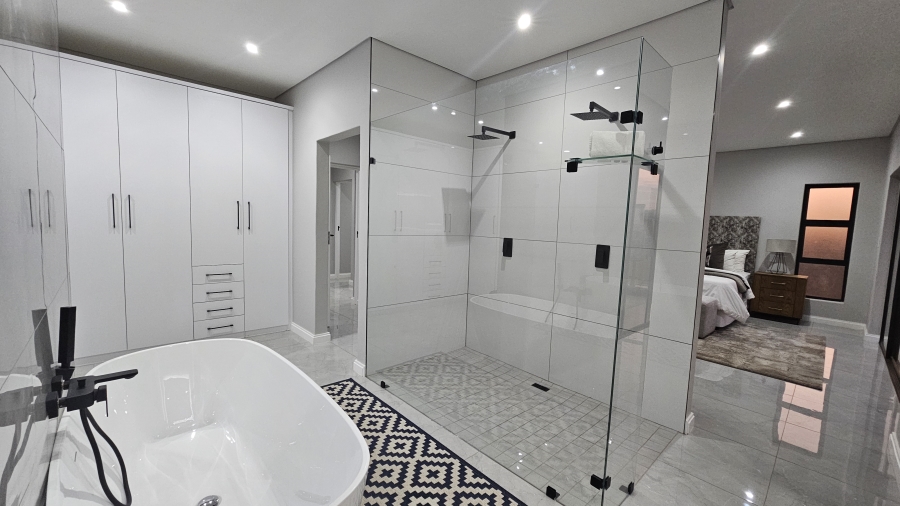 4 Bedroom Property for Sale in Fountainbrook Estate Gauteng