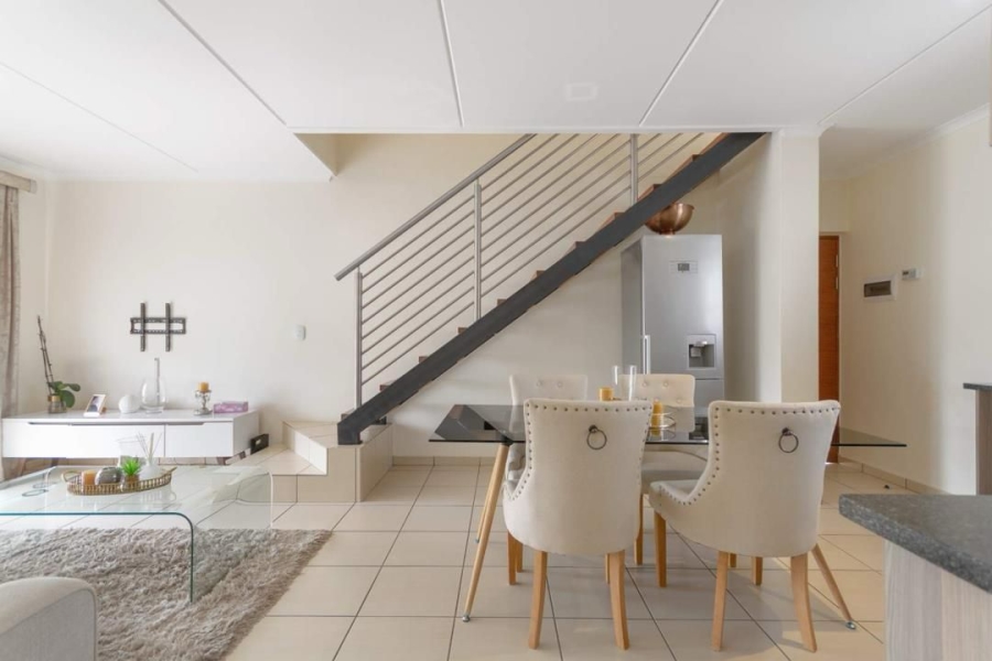 To Let 3 Bedroom Property for Rent in Barbeque Downs Gauteng