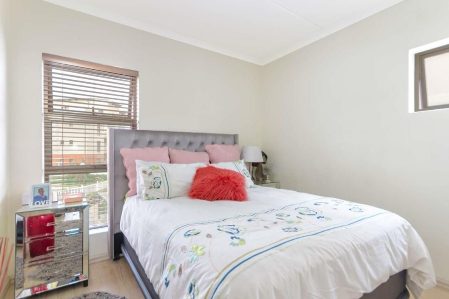To Let 3 Bedroom Property for Rent in Barbeque Downs Gauteng