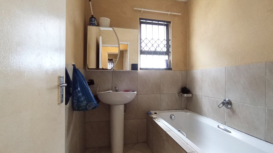 3 Bedroom Property for Sale in Sagewood Gauteng