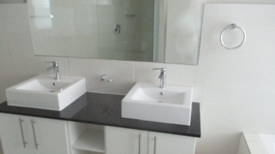 2 Bedroom Property for Sale in Rivonia Gauteng
