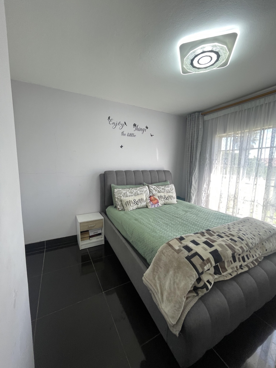 2 Bedroom Property for Sale in Vorna Valley Gauteng