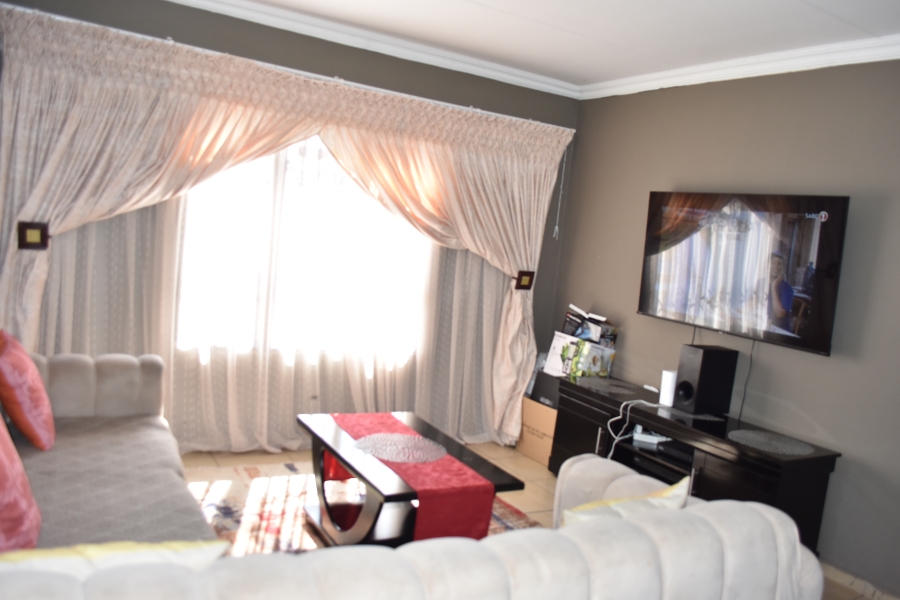 3 Bedroom Property for Sale in Amandasig Gauteng