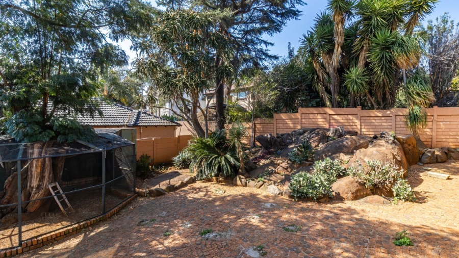 4 Bedroom Property for Sale in Glenvista Gauteng