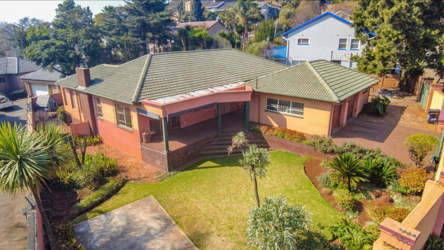 4 Bedroom Property for Sale in Glenvista Gauteng