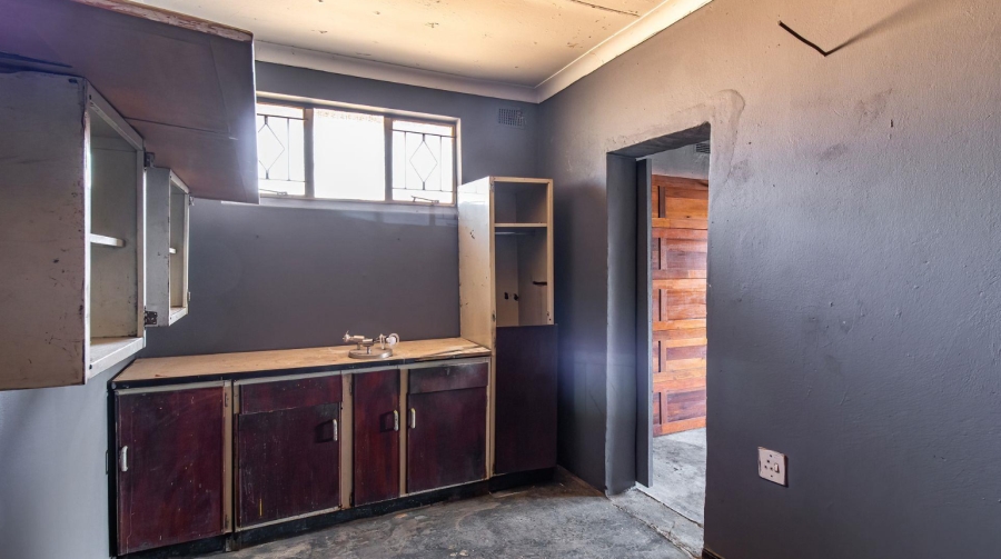 4 Bedroom Property for Sale in Glenvista Gauteng