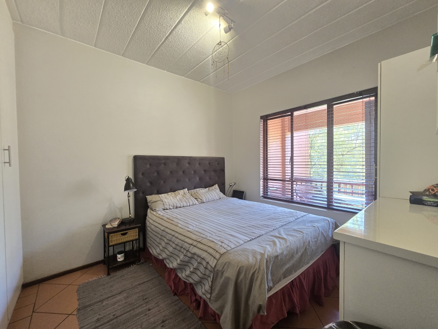 1 Bedroom Property for Sale in Sunninghill Gauteng