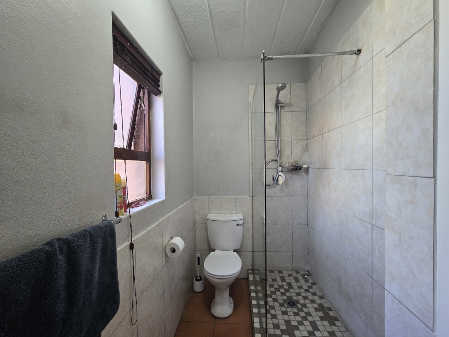 1 Bedroom Property for Sale in Sunninghill Gauteng