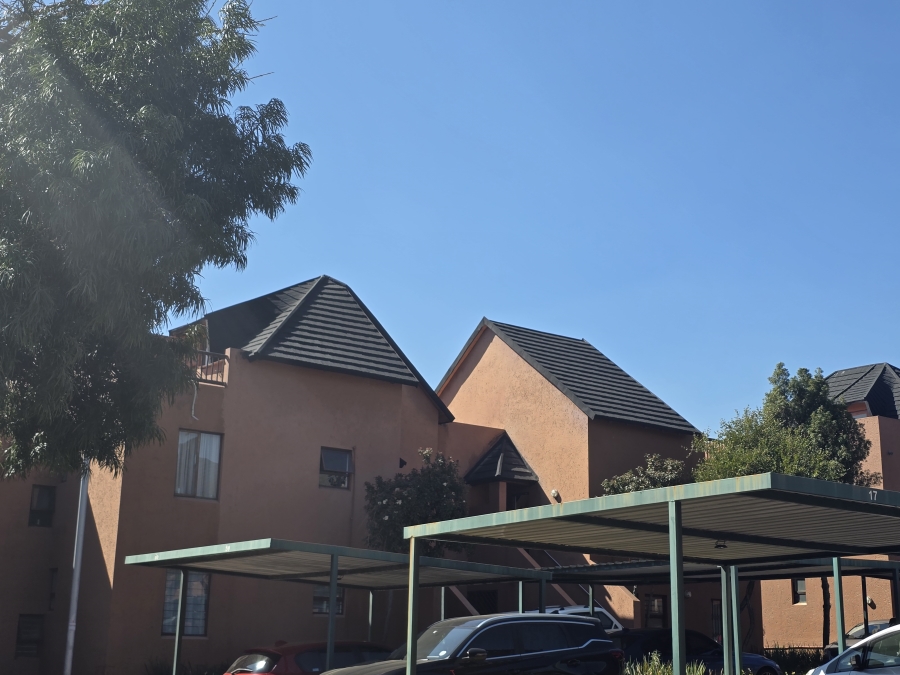 1 Bedroom Property for Sale in Sunninghill Gauteng