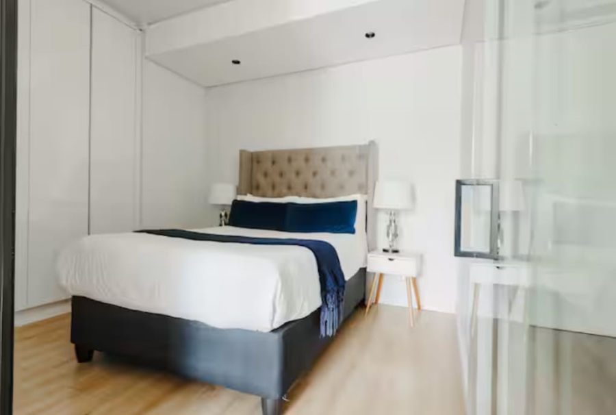 1 Bedroom Property for Sale in Waterfall Gauteng