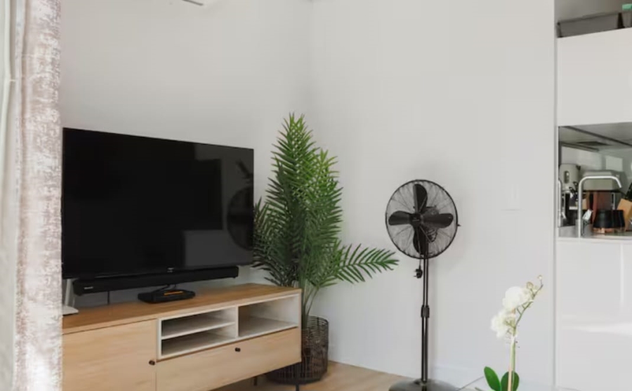 1 Bedroom Property for Sale in Waterfall Gauteng