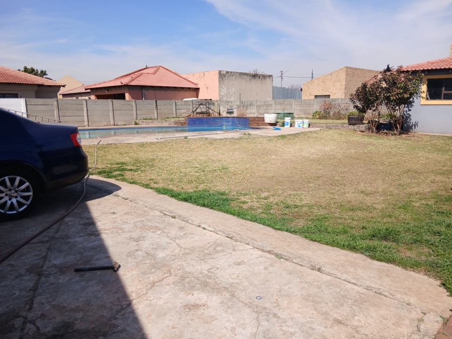 3 Bedroom Property for Sale in Leondale Gauteng