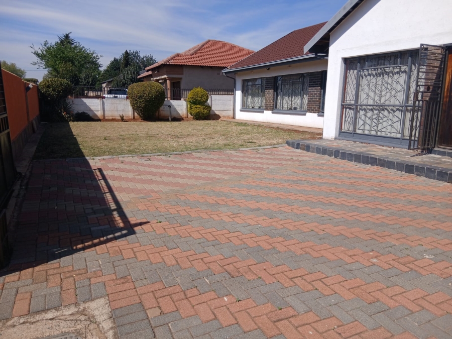 3 Bedroom Property for Sale in Leondale Gauteng