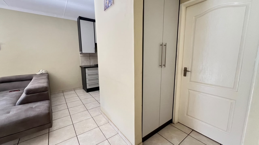 2 Bedroom Property for Sale in Rynfield A H Gauteng