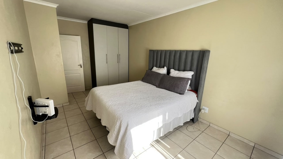 2 Bedroom Property for Sale in Rynfield A H Gauteng