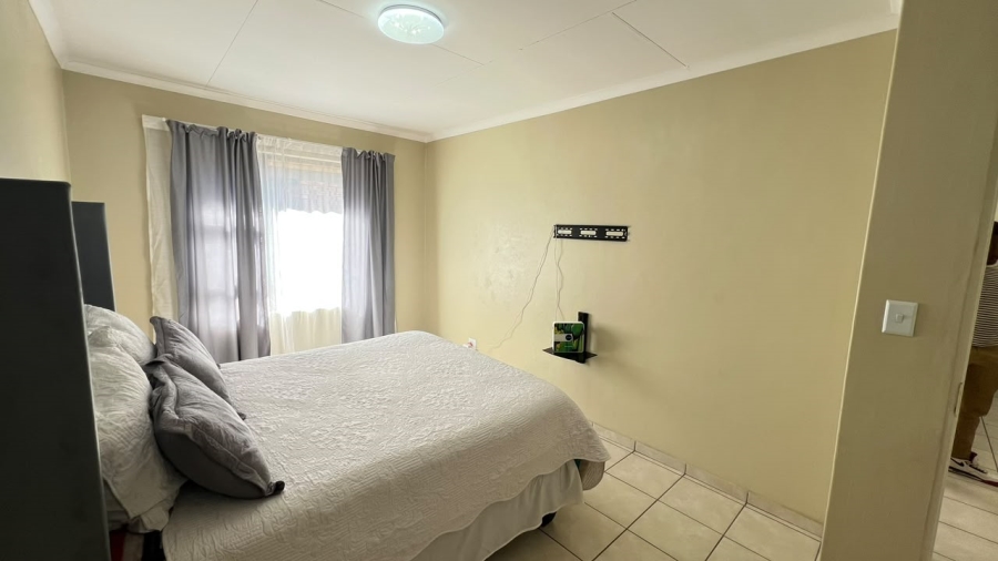 2 Bedroom Property for Sale in Rynfield A H Gauteng