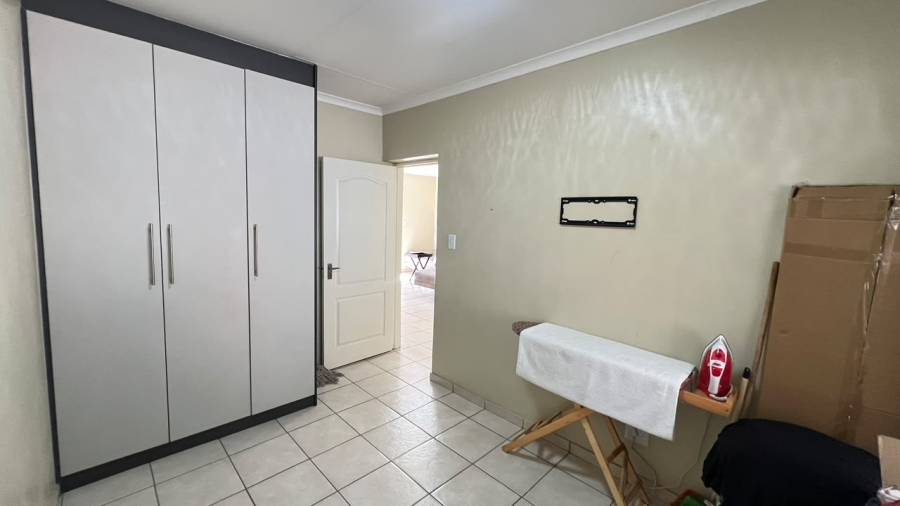2 Bedroom Property for Sale in Rynfield A H Gauteng