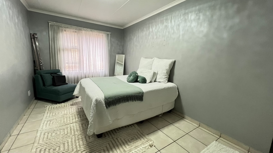 2 Bedroom Property for Sale in Rynfield A H Gauteng