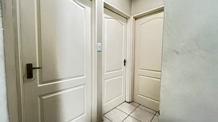 2 Bedroom Property for Sale in Rynfield A H Gauteng