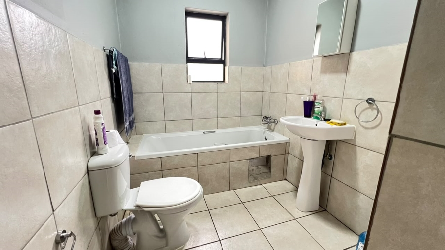 3 Bedroom Property for Sale in Rynfield A H Gauteng