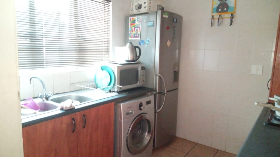 2 Bedroom Property for Sale in Birchleigh Gauteng