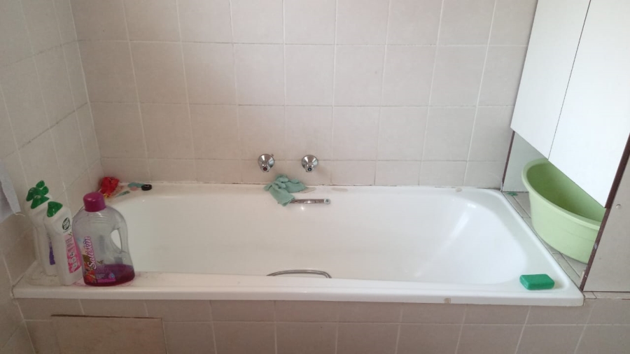 2 Bedroom Property for Sale in Birchleigh Gauteng