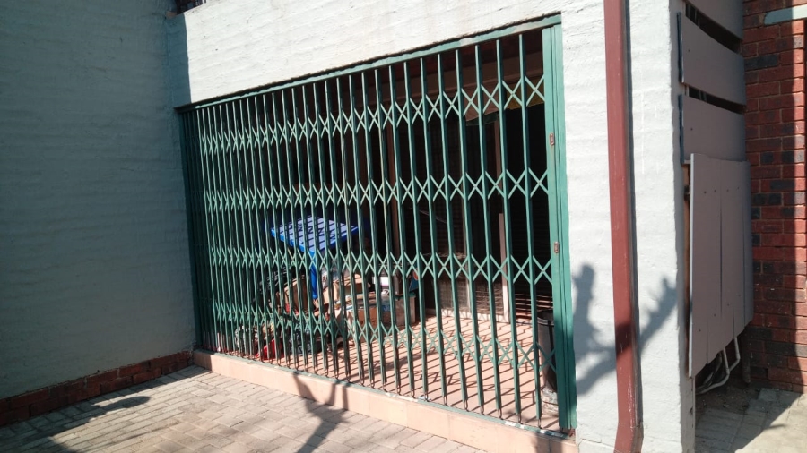 2 Bedroom Property for Sale in Birchleigh Gauteng