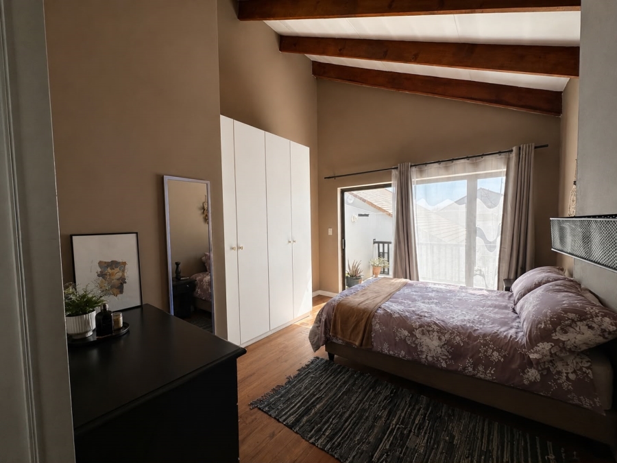 2 Bedroom Property for Sale in Sunninghill Gauteng