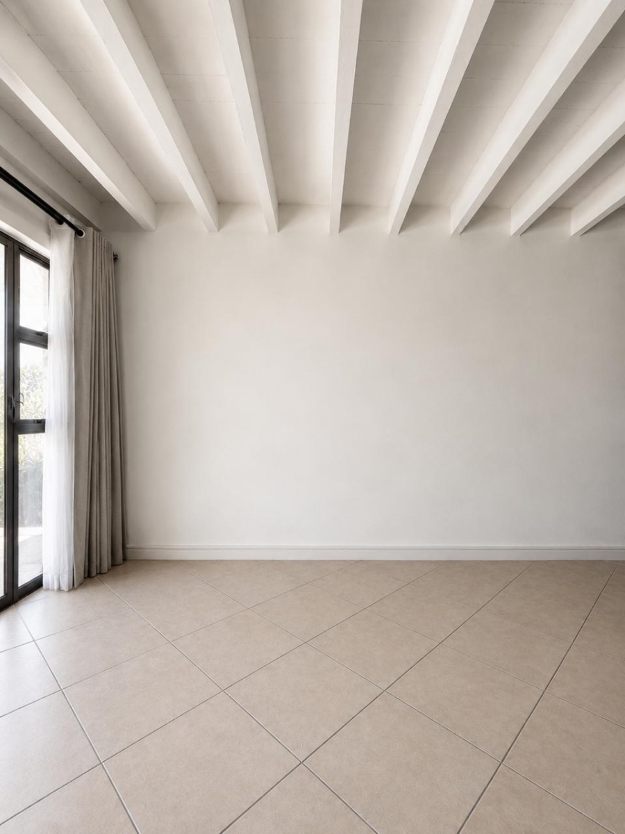 2 Bedroom Property for Sale in Sunninghill Gauteng