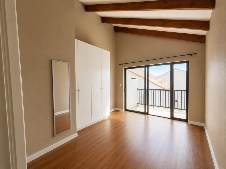 2 Bedroom Property for Sale in Sunninghill Gauteng