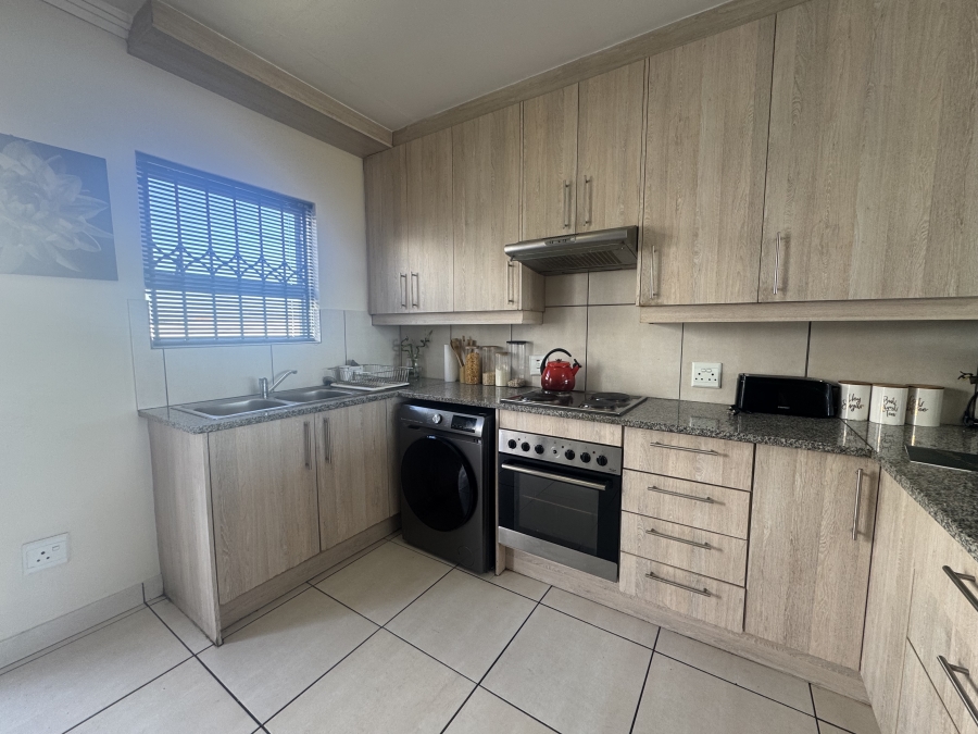 2 Bedroom Property for Sale in Mayberry Park Gauteng
