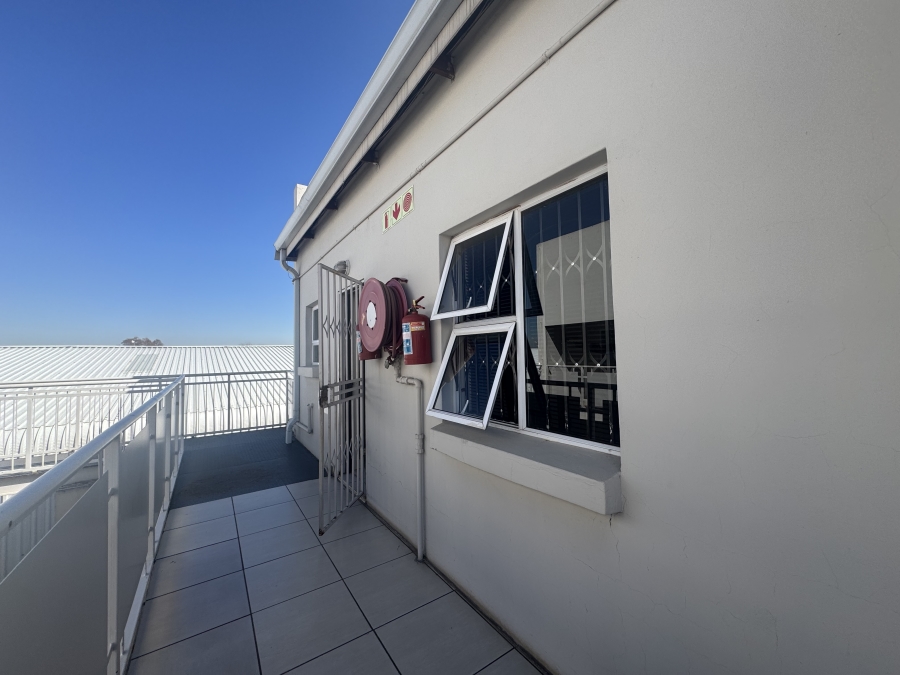 2 Bedroom Property for Sale in Mayberry Park Gauteng