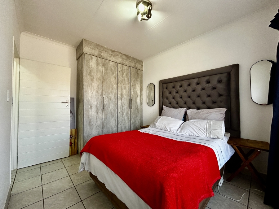 3 Bedroom Property for Sale in Monavoni Gauteng
