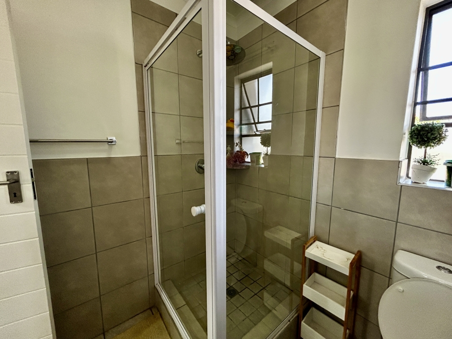 3 Bedroom Property for Sale in Monavoni Gauteng