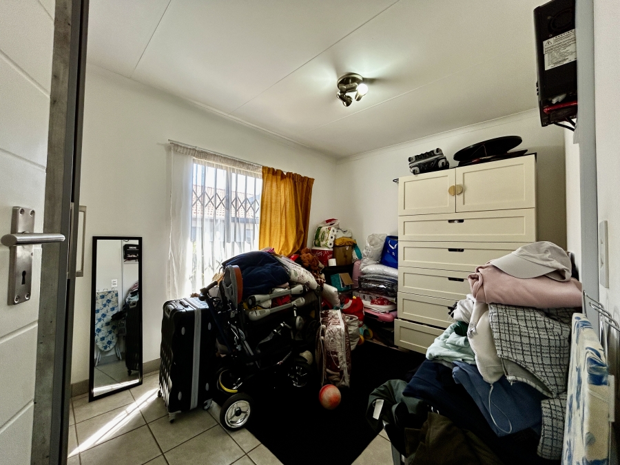 3 Bedroom Property for Sale in Monavoni Gauteng