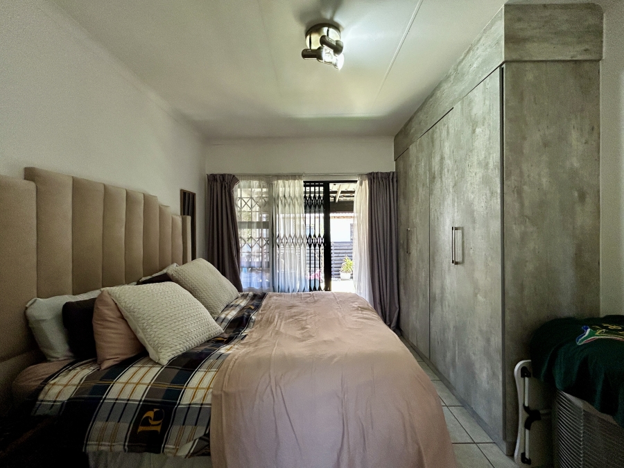 3 Bedroom Property for Sale in Monavoni Gauteng