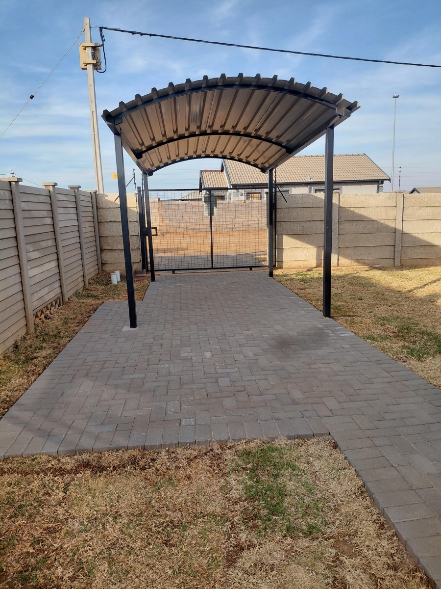 3 Bedroom Property for Sale in Randfontein Central Gauteng