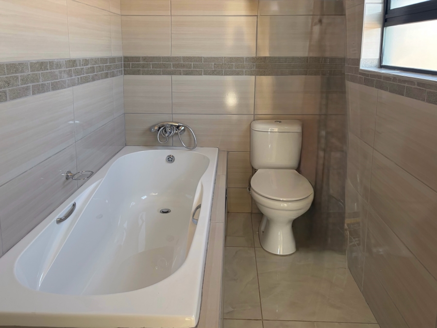 3 Bedroom Property for Sale in The Orchards Gauteng