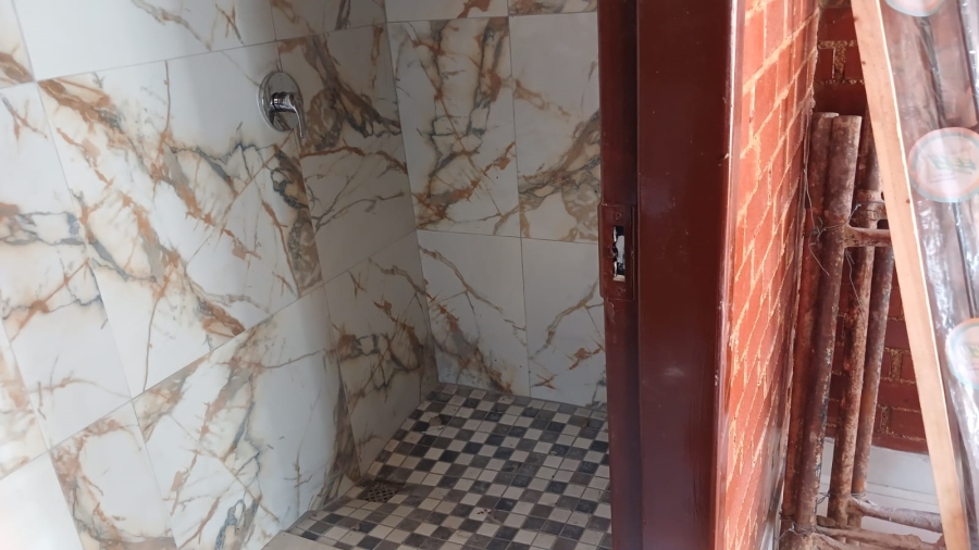 2 Bedroom Property for Sale in Tembisa Central Gauteng