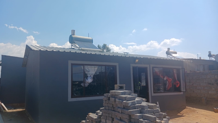 2 Bedroom Property for Sale in Tembisa Central Gauteng