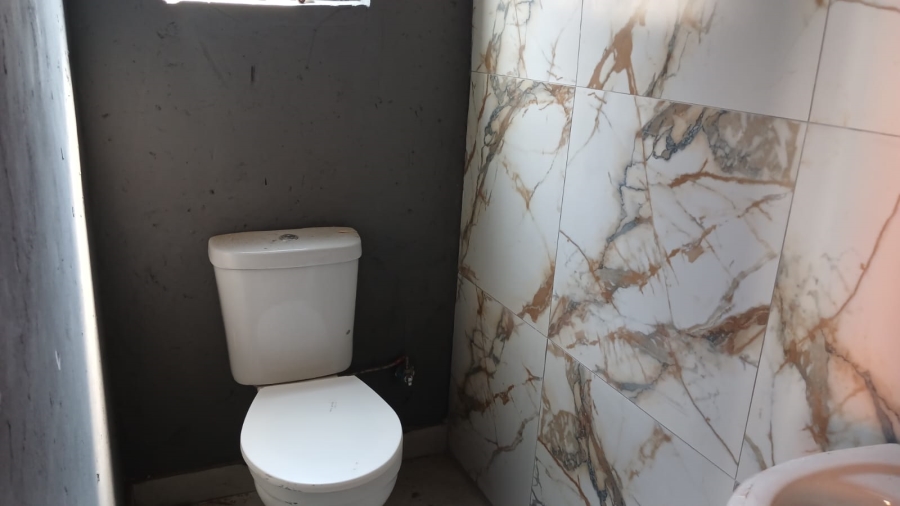 2 Bedroom Property for Sale in Tembisa Central Gauteng