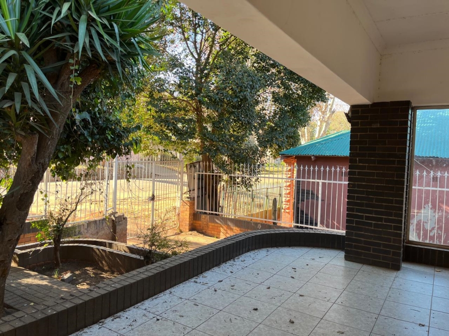 3 Bedroom Property for Sale in Bezuidenhout Valley Gauteng