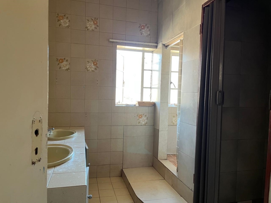 3 Bedroom Property for Sale in Bezuidenhout Valley Gauteng