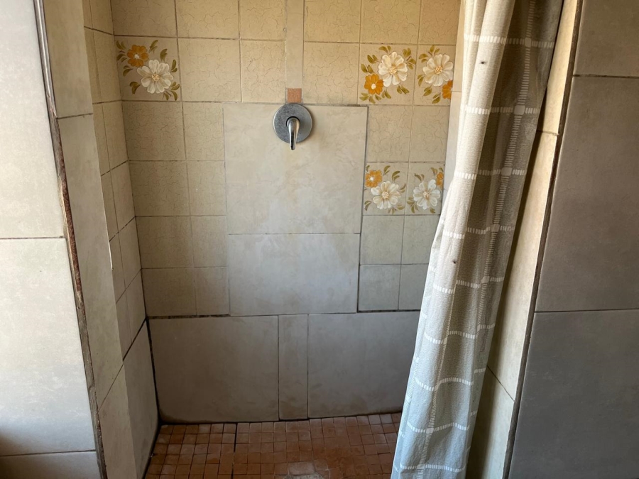 3 Bedroom Property for Sale in Bezuidenhout Valley Gauteng