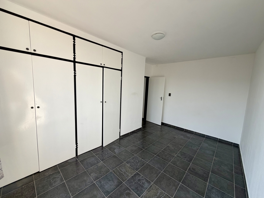 2 Bedroom Property for Sale in Waverley Gauteng