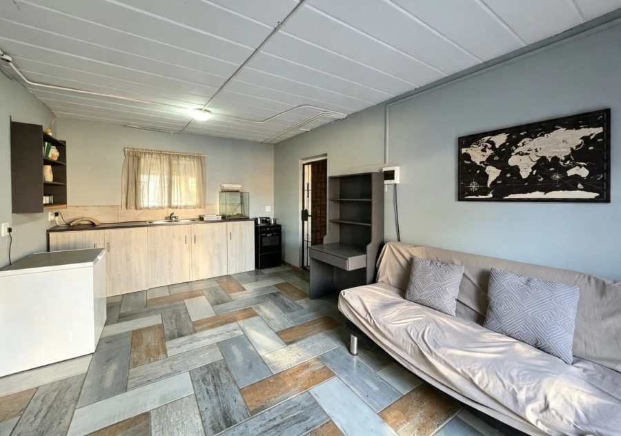6 Bedroom Property for Sale in Ninapark Gauteng