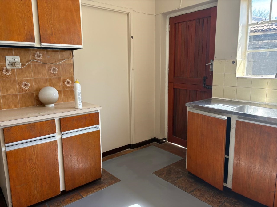 To Let 2 Bedroom Property for Rent in Queenswood Gauteng